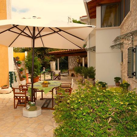 Willa La Casa Di Bella A Tradional Stone House With Barbecue Kariá Zewnętrze zdjęcie