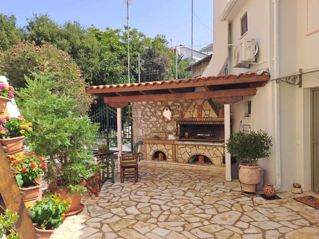 Willa La Casa Di Bella A Tradional Stone House With Barbecue Kariá Zewnętrze zdjęcie